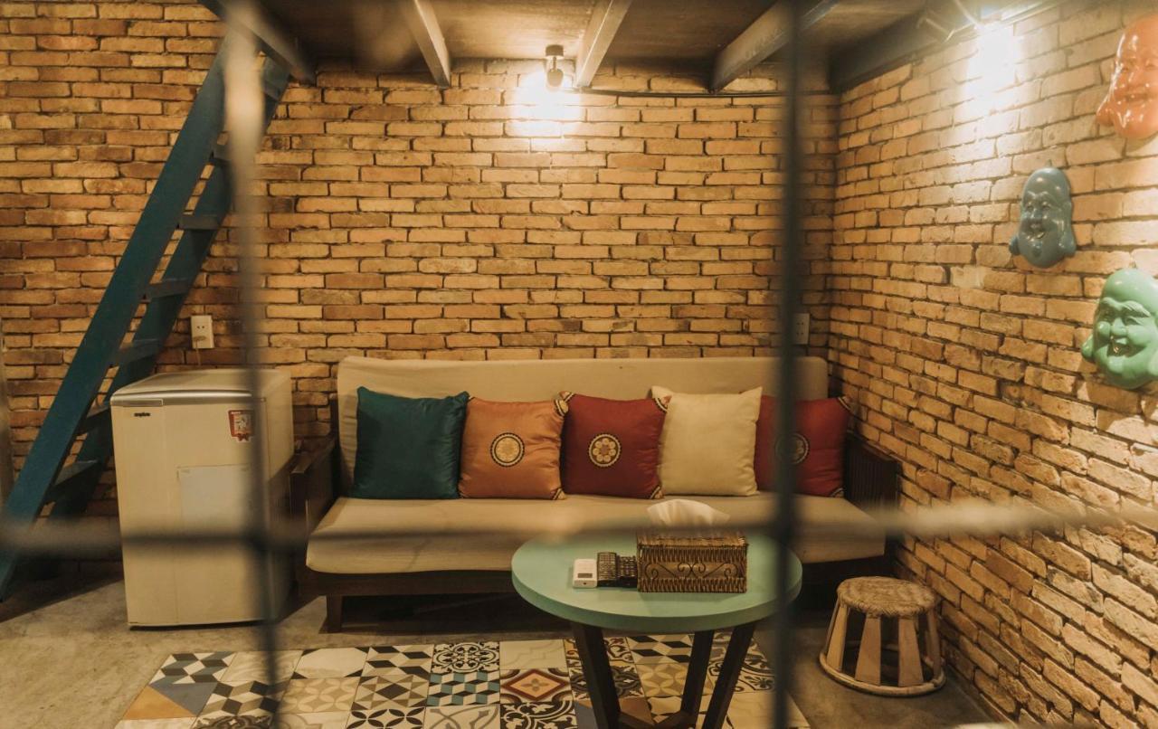Stay&Chill - S.1: Ancient Studio Nearby Bui Vien Хошимин Экстерьер фото
