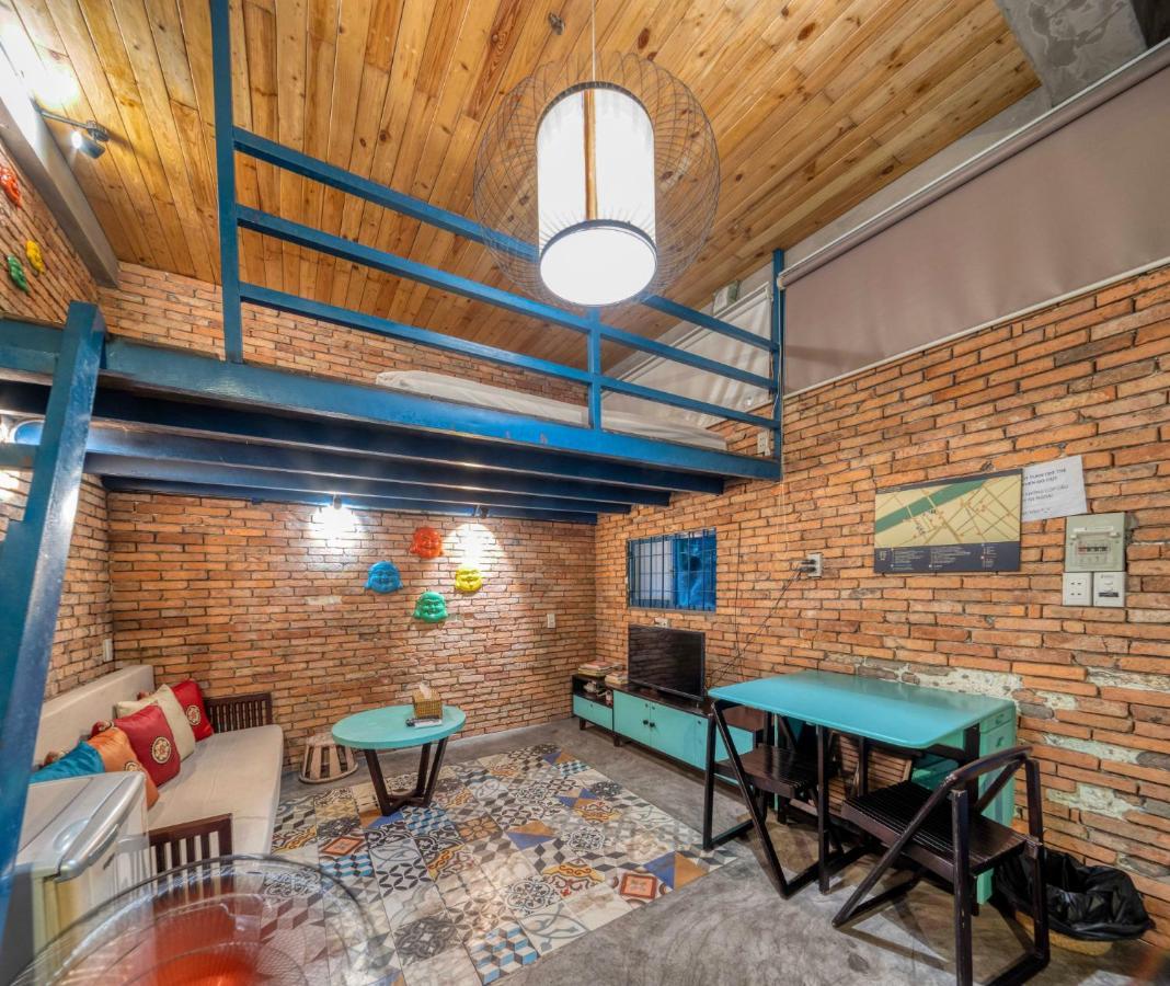 Stay&Chill - S.1: Ancient Studio Nearby Bui Vien Хошимин Экстерьер фото